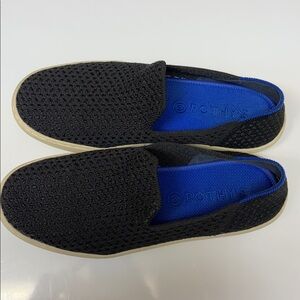 Rothy’s slip on sneakers black size 8 EUC wear on bottom only freshly washed